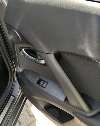 Toyota Avensis cena 26000 przebieg: 249681, rok produkcji 2009 z Kęty małe 631